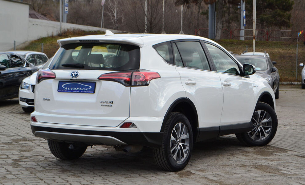 Toyota Rav 4 2018 - Image 2
