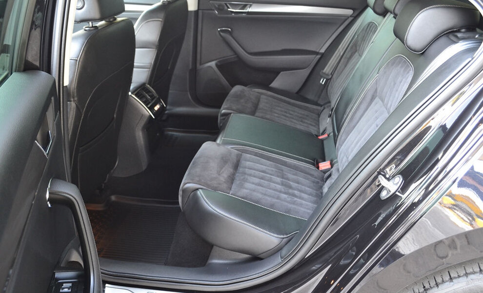 Skoda Superb 2020 - Image 12