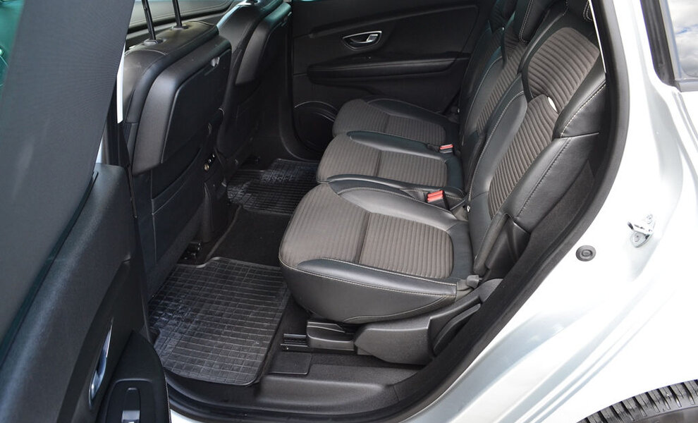 Renault Grand Scenic 2018 - Image 11
