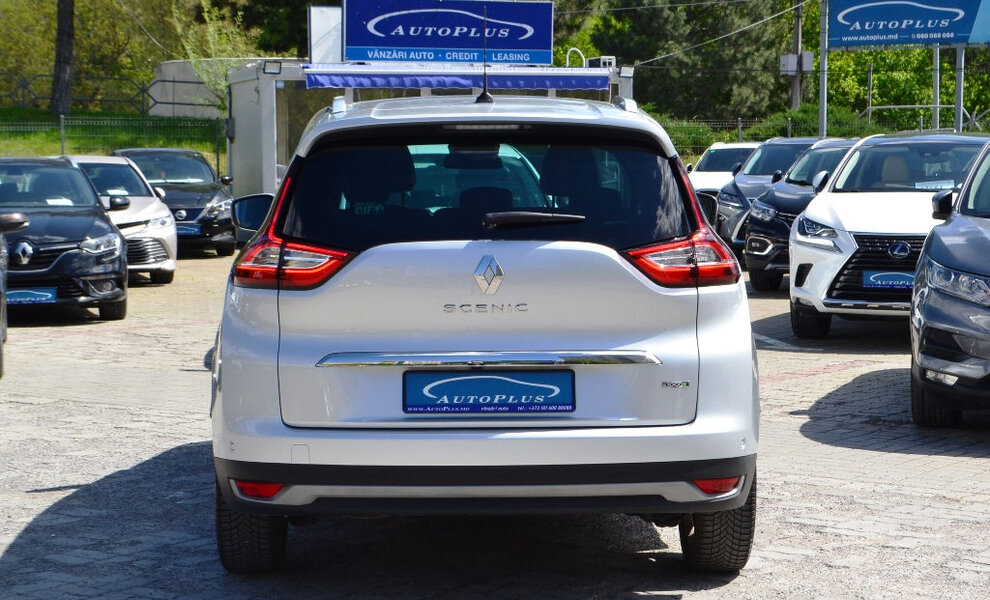 Renault Grand Scenic 2018 - Image 17