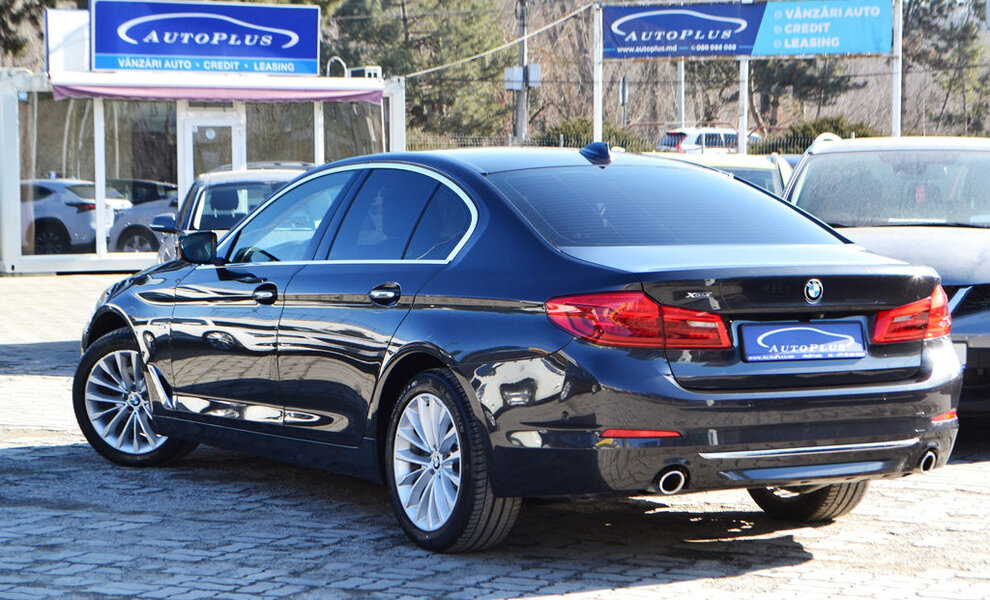 BMW 5 Series 2017 - Image 4