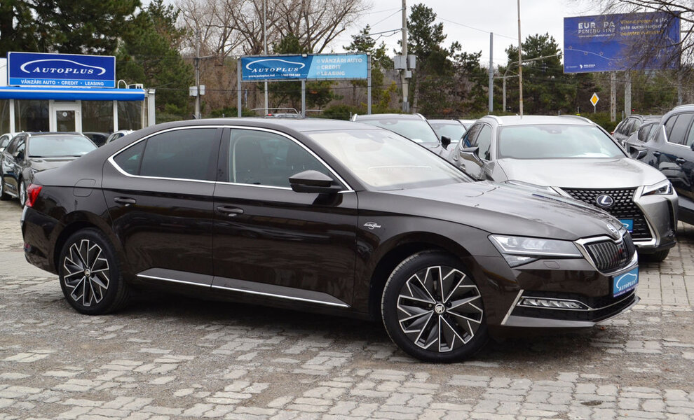Skoda Superb 2021 - Image 3