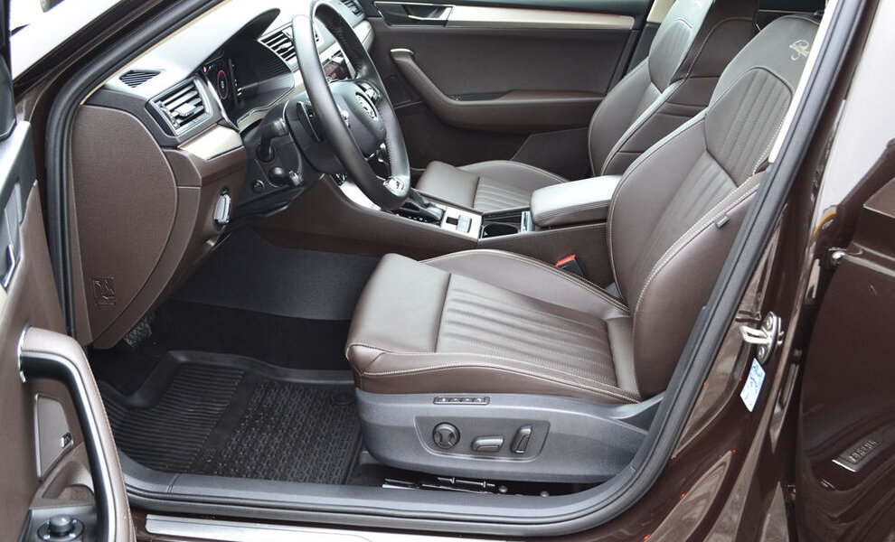 Skoda Superb 2021 - Image 13