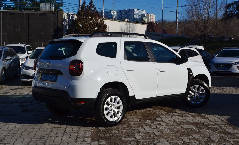 Dacia Duster 2022 - Image 2