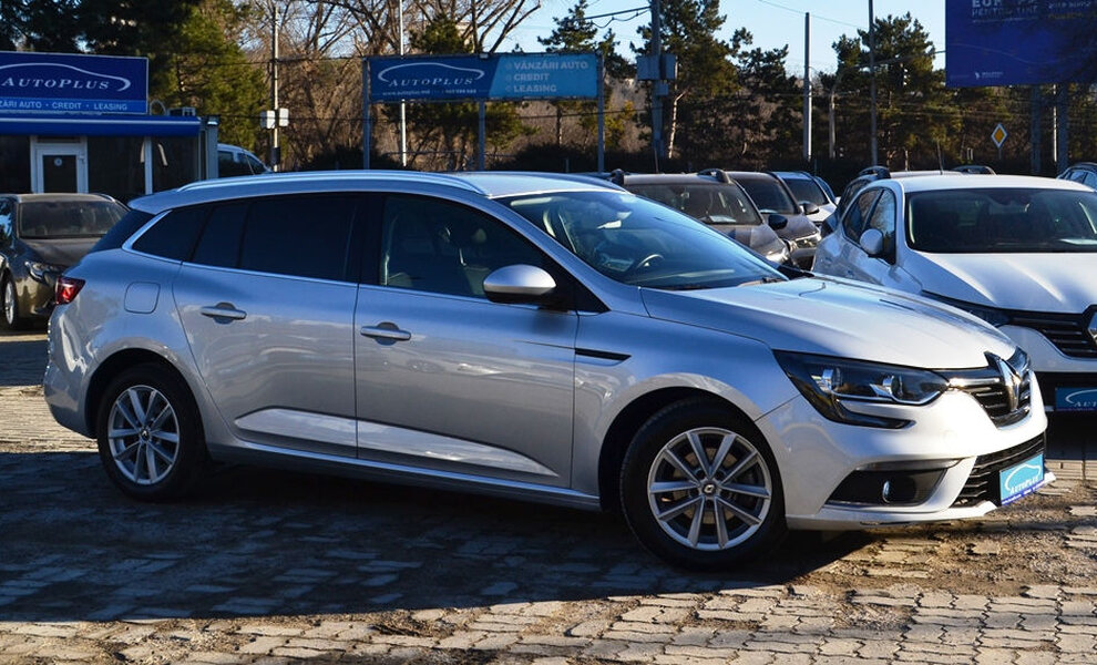 Renault Megane 2017 - Image 3