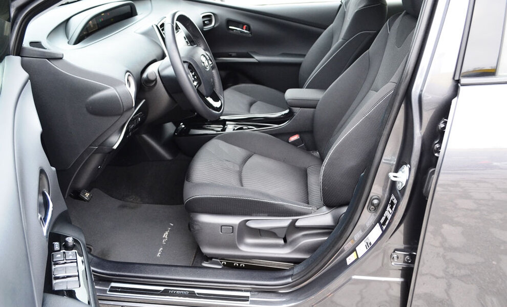 Toyota Prius 2019 - Image 12