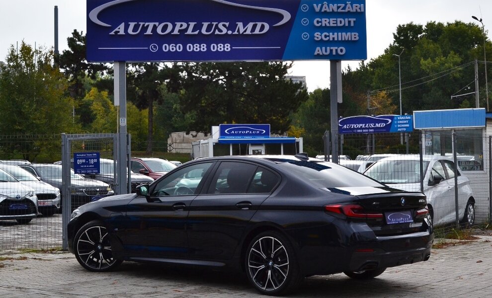 BMW 5 Series 2021 - Image 4