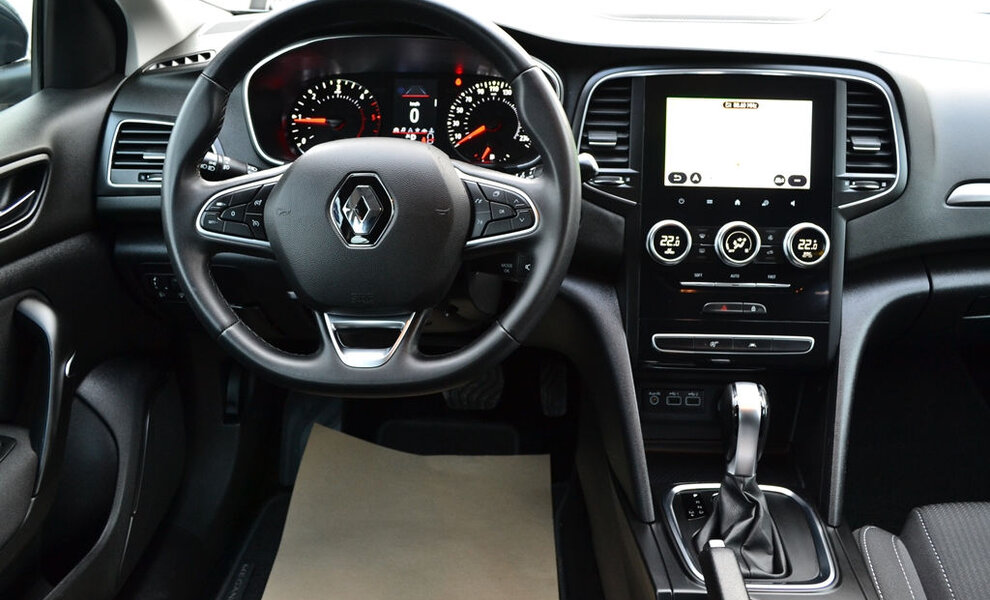 Renault Megane 2022 - Image 5