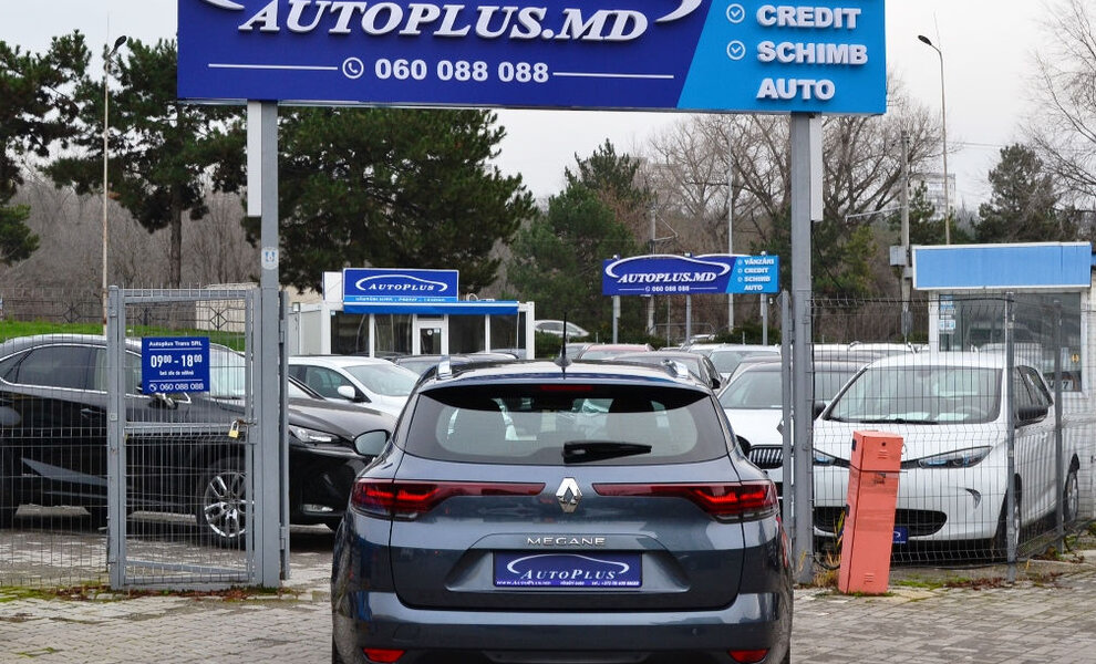 Renault Megane 2022 - Image 15