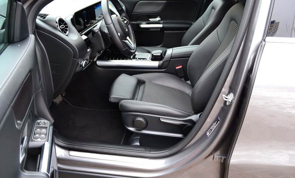 Mercedes GLA250e P-Hev - Image 11