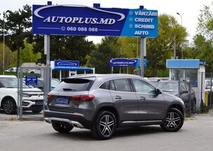 Mercedes GLA200