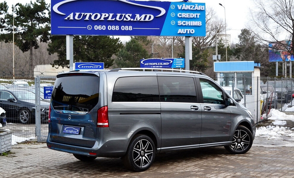 Mercedes V-Class 2022 - Image 2