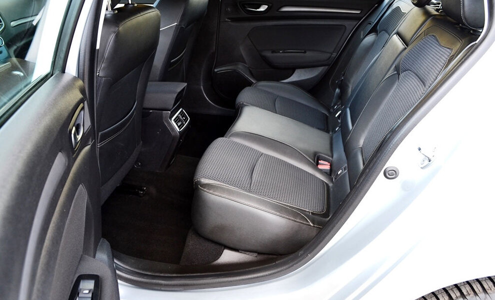 Renault Megane 2022 - Image 11