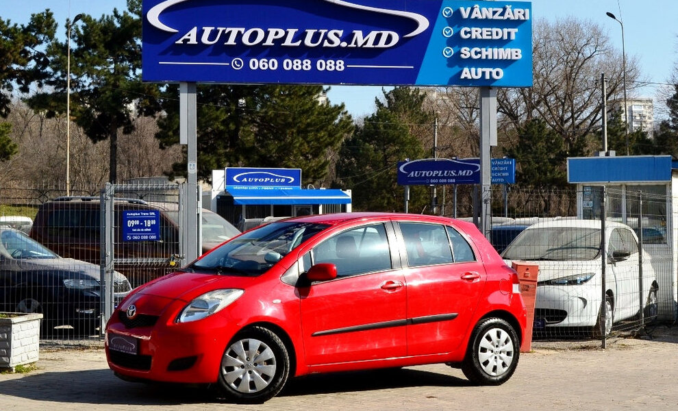 Toyota Yaris 2009 - Image 1