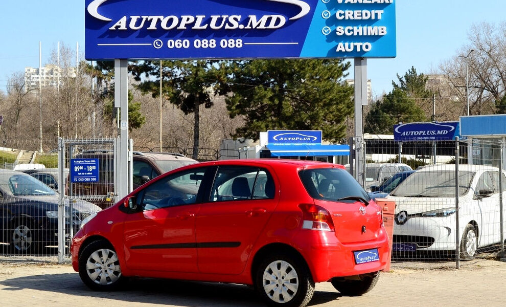 Toyota Yaris 2009 - Image 4