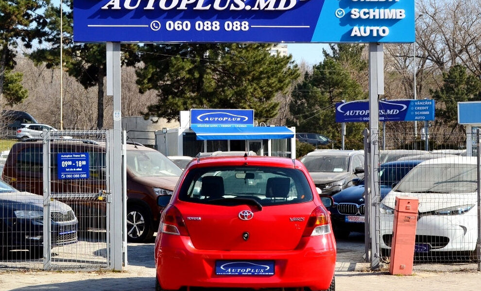 Toyota Yaris 2009 - Image 12