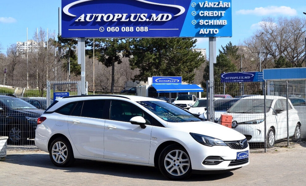 Opel Astra 2019 - Image 3