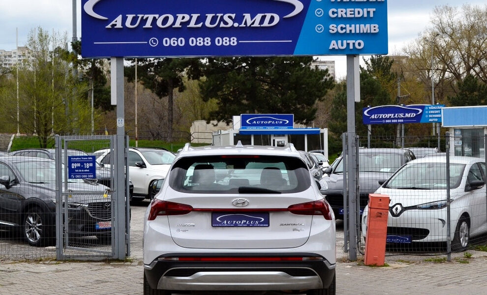 Hyundai Santa P-Hev - Image 18