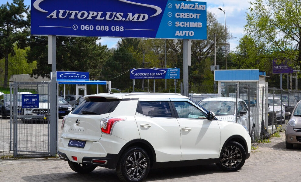 SsangYong Tivoli - Image 2