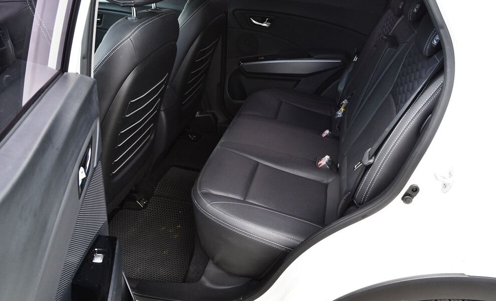 SsangYong Tivoli - Image 11