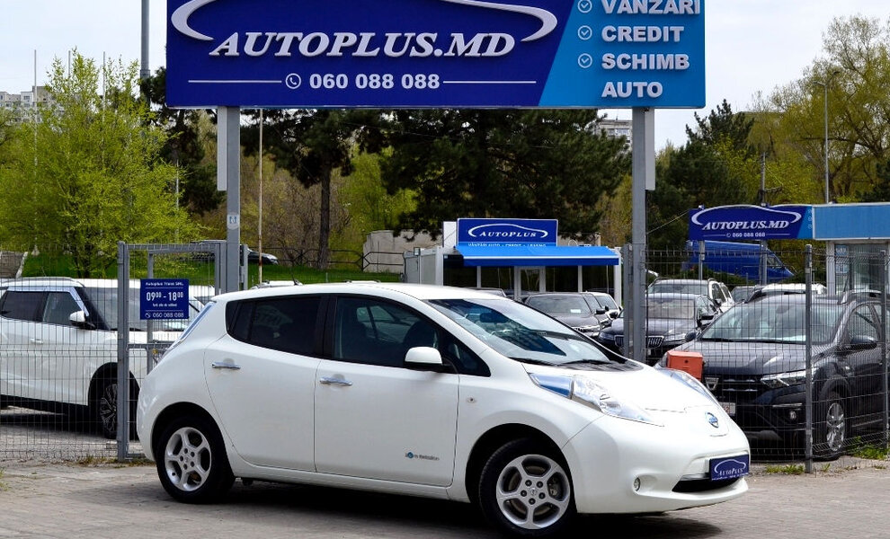 Nissan Leaf Accenta - Image 3
