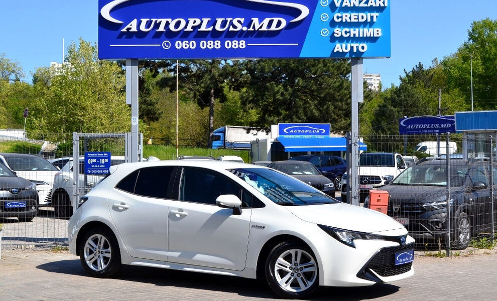 Toyota Corolla Hybrid - Image 3