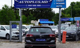 Volkswagen Passat 2021 - Image 17