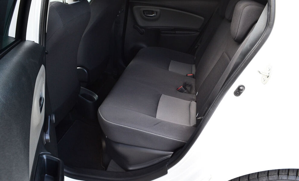 Toyota Yaris Hybrid - Image 12