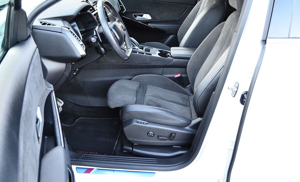 DS 7 Crossback PerformanceLine - Image 12