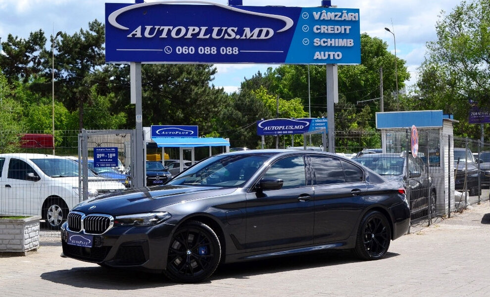 BMW 545e Restyling MPack (G30) - Image 1