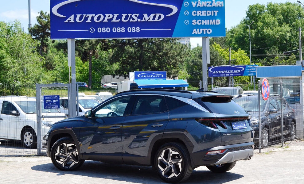 Hyundai Tucson Hybrid - Image 4