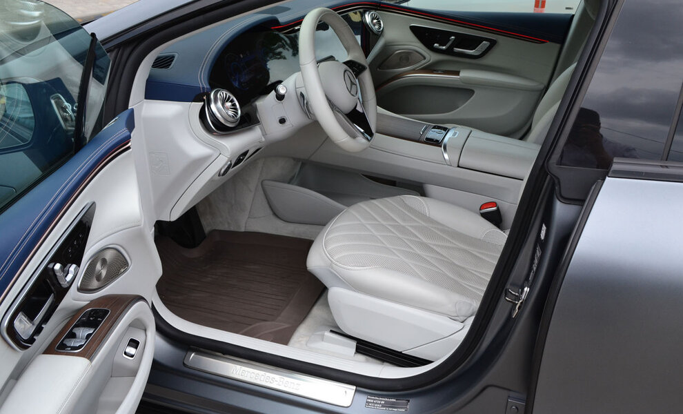 Mercedes EQS580 AMG Line 4Matic - Image 11