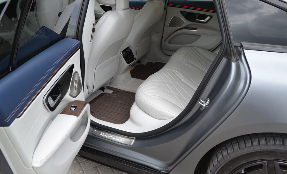 Mercedes EQS580 AMG Line 4Matic - Image 12
