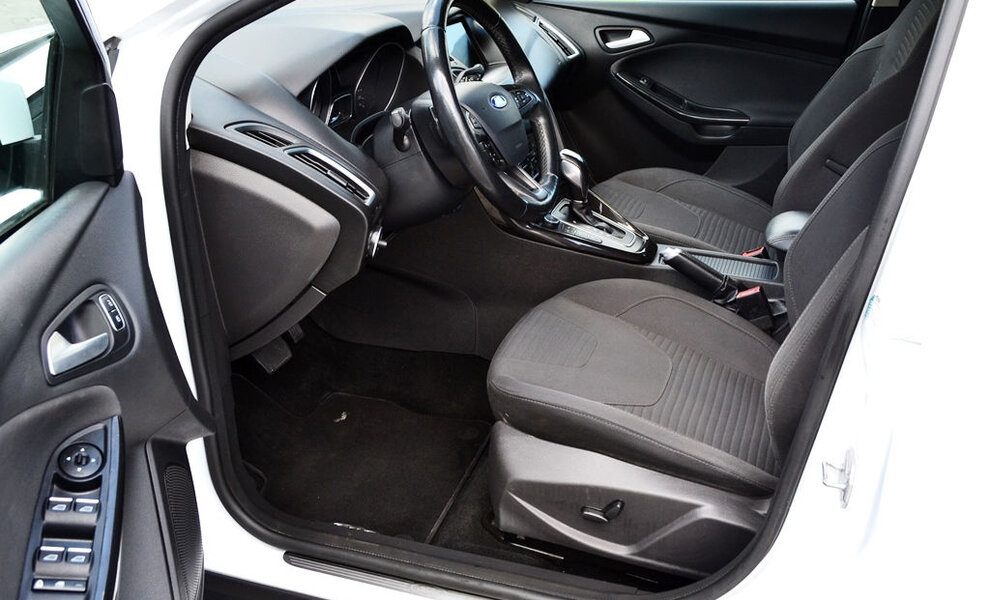 Ford Focus 2018 - Image 11