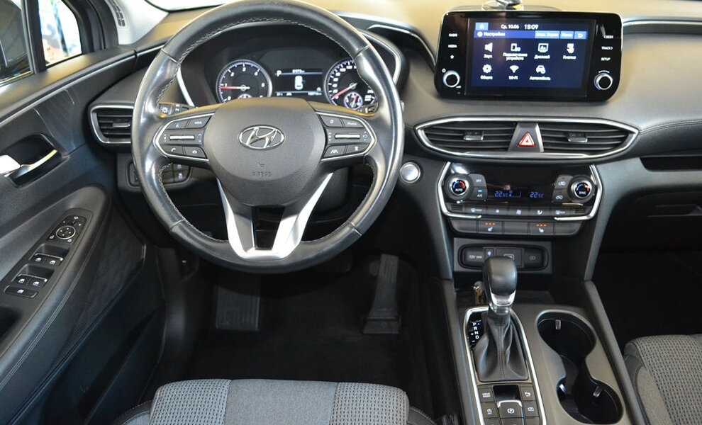 Hyundai Santa FE 2021 - Image 5