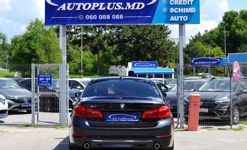 BMW 520d xDrive - Image 16