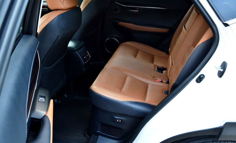 Lexus NX300h LUXURY Line - Image 14