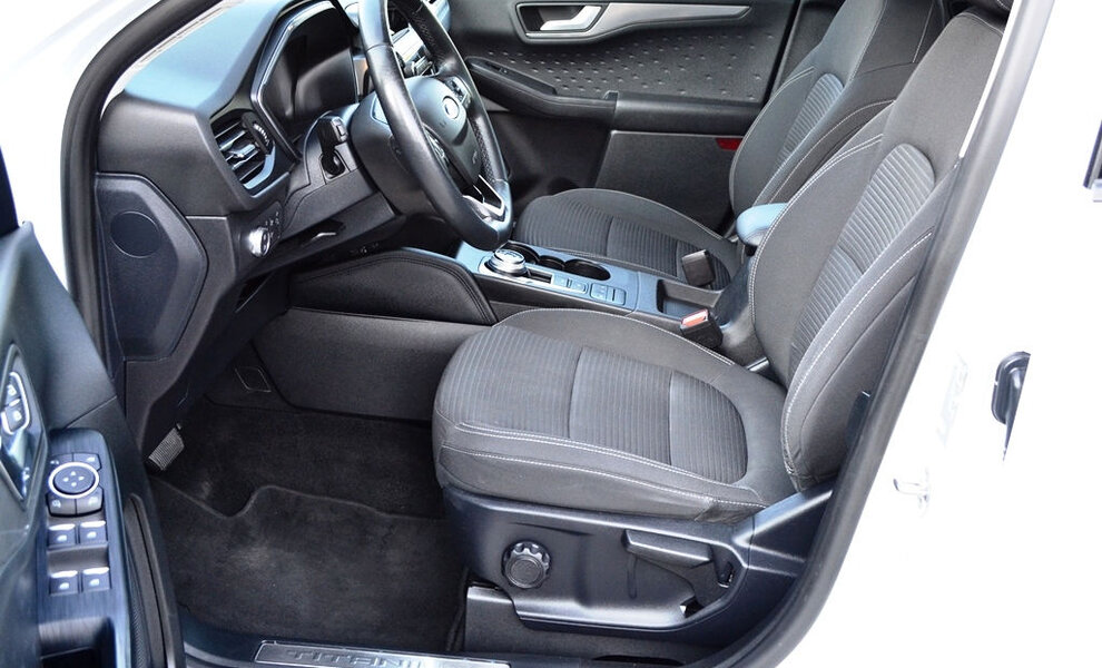Ford Kuga Titanium - Image 10