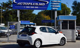 Toyota Yaris Hybrid - Image 2