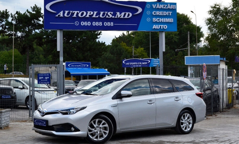 Toyota Auris Hybrid Restyling - Image 1