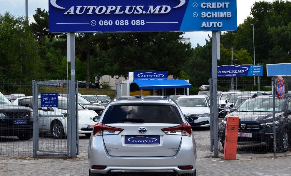 Toyota Auris Hybrid Restyling - Image 15