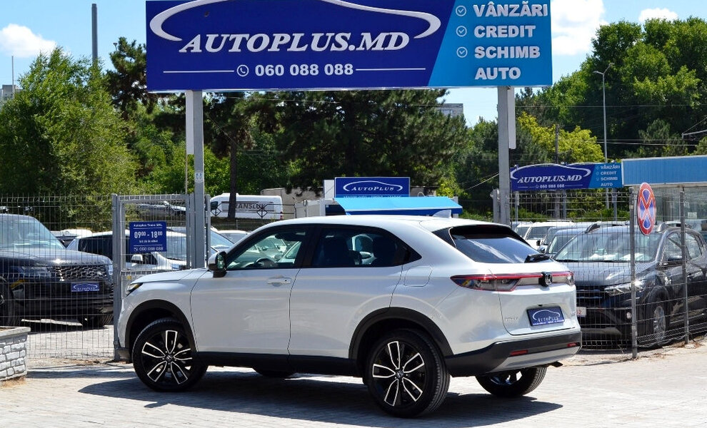 Honda HR-V Hybrid - Image 4