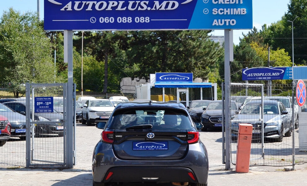 Toyota Yaris IV 2023 - Image 17