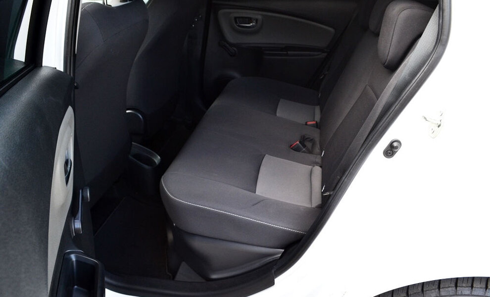 Toyota Yaris Hybrid - Image 11