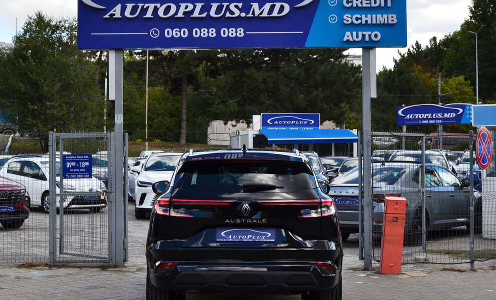 Renault Austral Iconic E-TECH Hybrid - Image 18