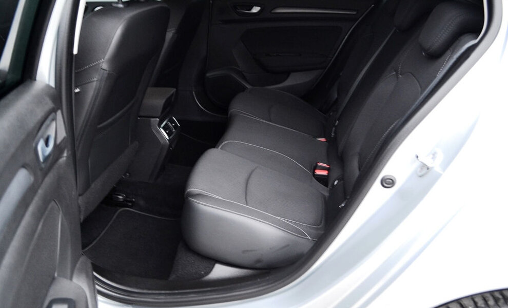 RENAULT MEGAN IV Restyling - Image 11