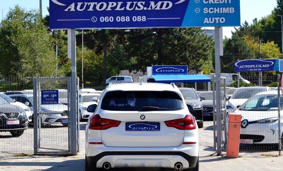 BMW X3 2.0d xLine - Image 19