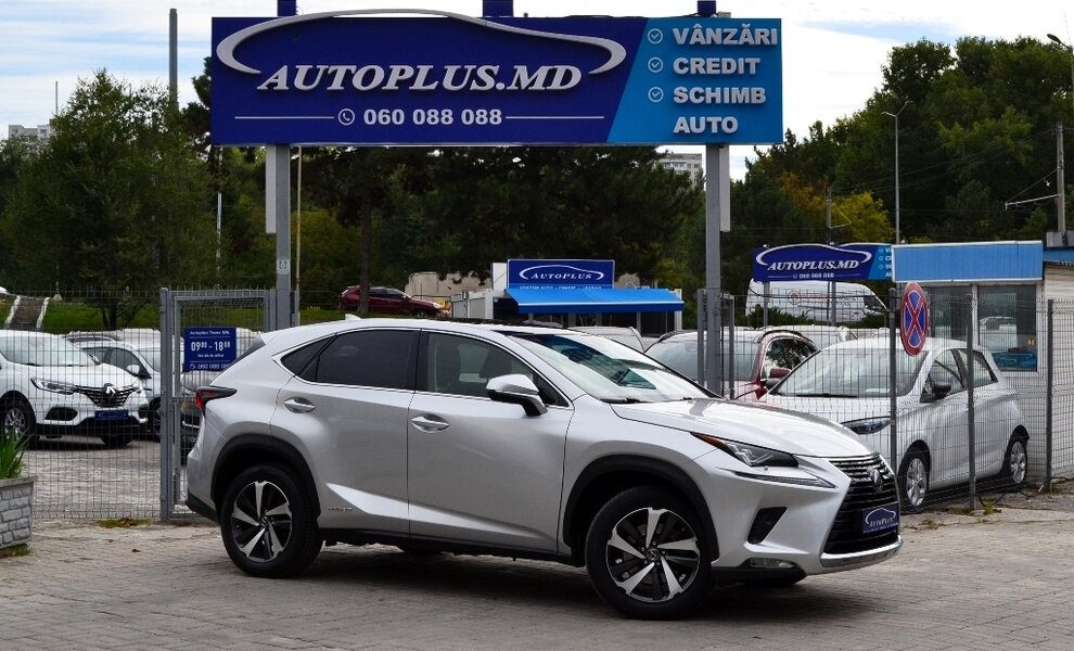 Lexus NX300h Executiv - Image 3