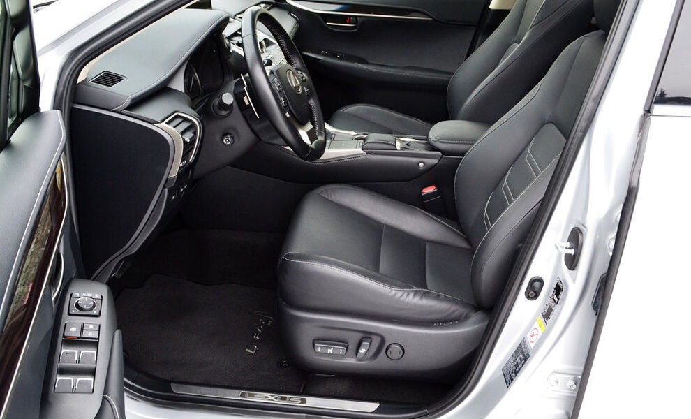 Lexus NX300h Executiv - Image 11