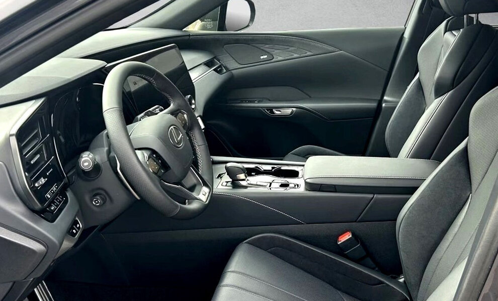 Lexus RX500h direct4 F-Sport PERFORMANCE - Image 10